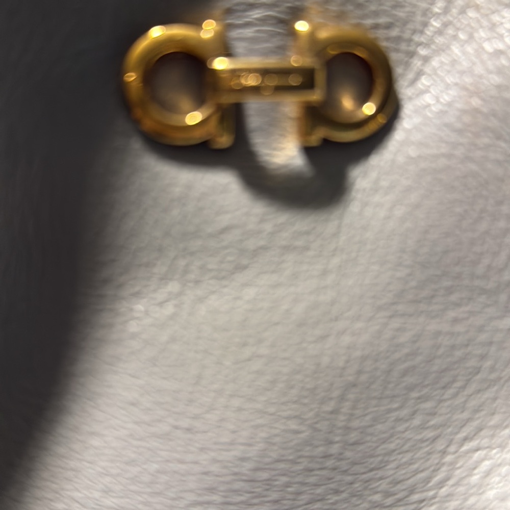 Salvatore Ferragamo women leath gray purse has rubbed spot as shown 16/9 inches - Picture 2 of 7